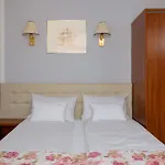 Rawia 3*