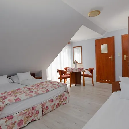 Rawia Bed & Breakfast 3*