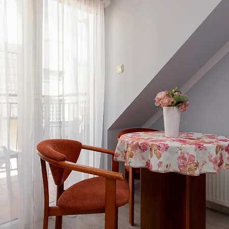 Rawia Bed & Breakfast Rewal